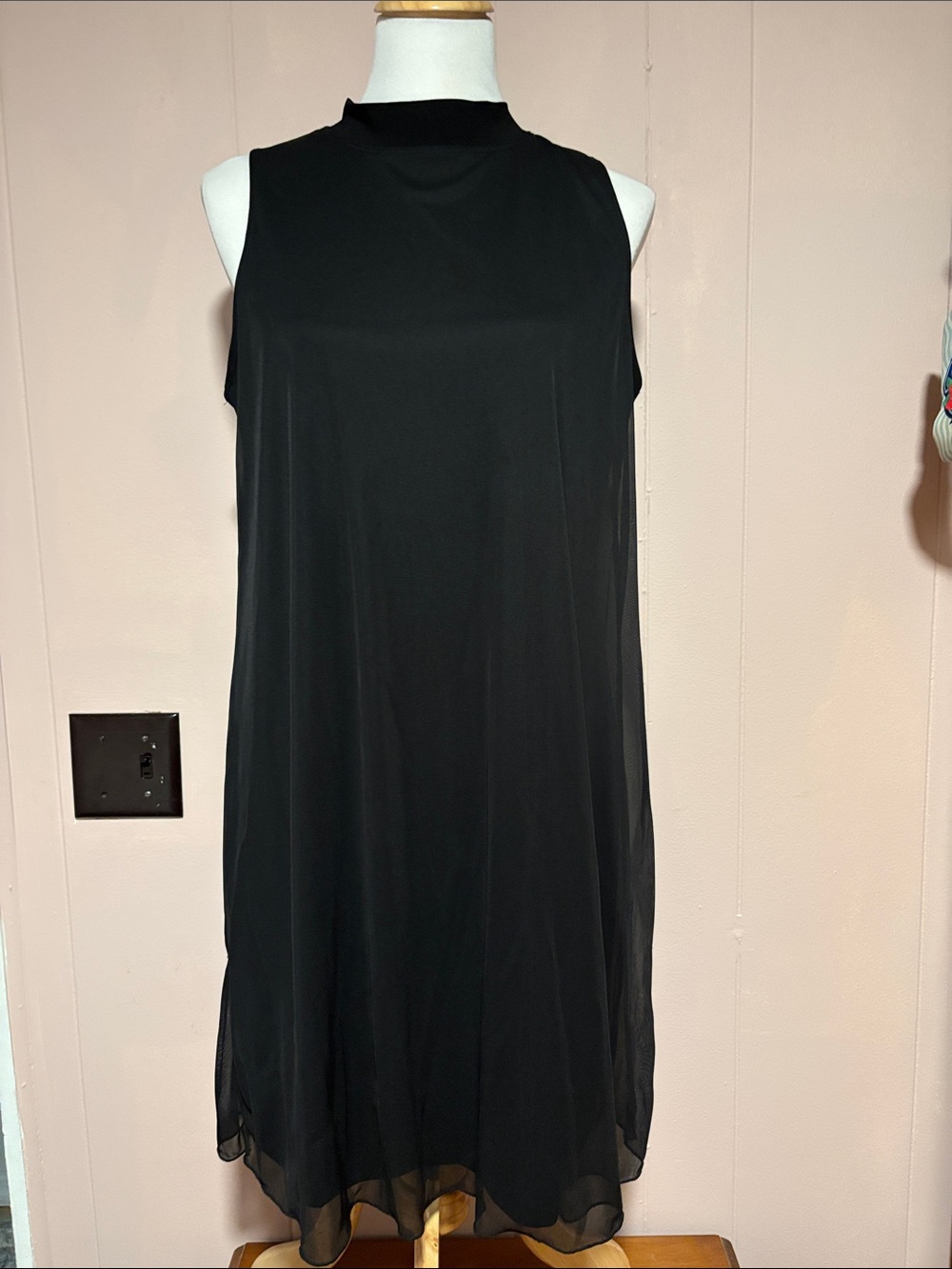 Sleeveless Black Midi Dress - Classic Minimalist